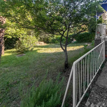 3 Bedroom Cozy In Apartment *