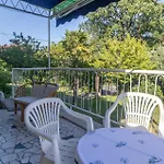 3 Bedroom Cozy In